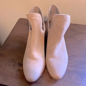 Coconuts by Matisse Booties